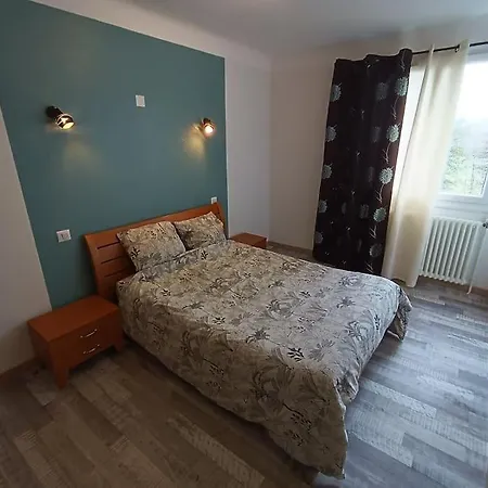 Apartamento Maison L'hostal Saura Y Roja