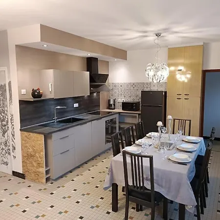 Maison L'hostal Saura Y Roja * Andelat